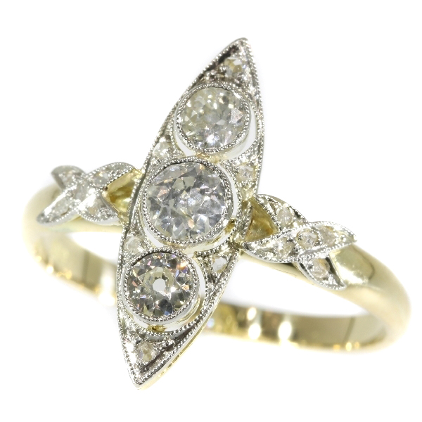 Antique diamond ring from the Belle Epoque era